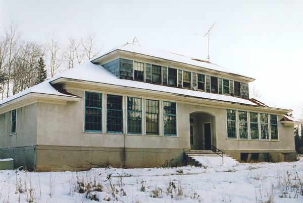 Image of school house built in 1925